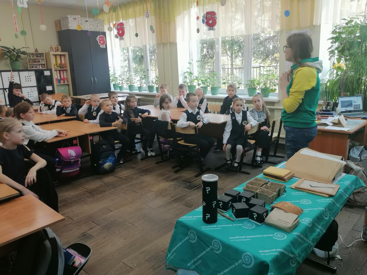 «Без бумаги» - Региональный оператор ЭкоПромСервис провел экоурок для учащихся в Солнечногорске
